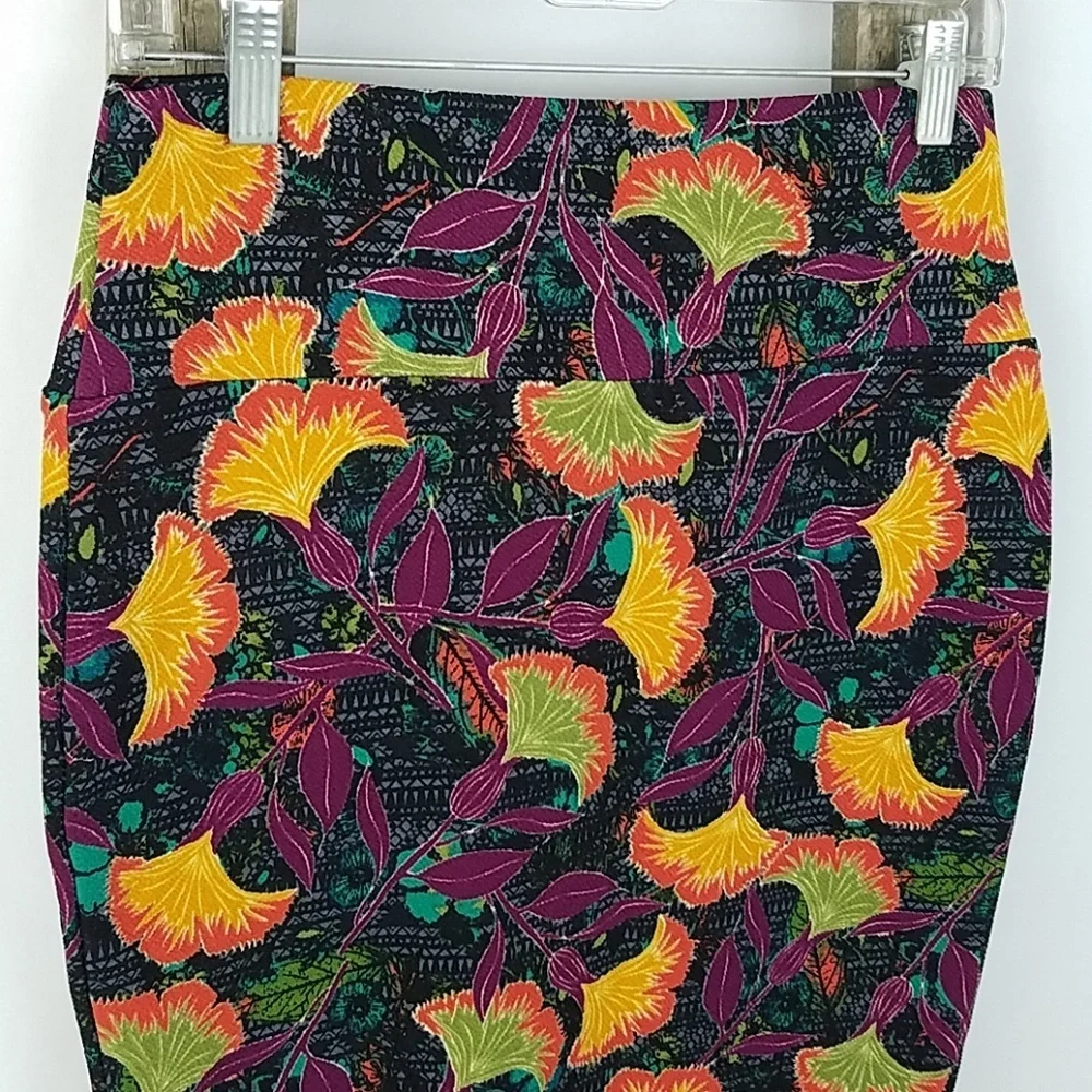LuLaRoe cassie women
